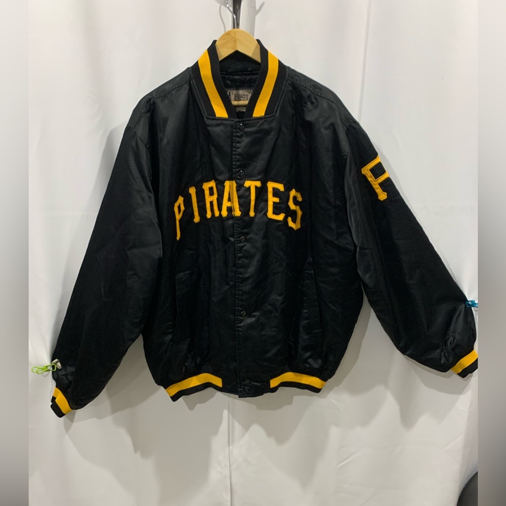 Majestic Coppertown Pittsburg Pirates Insulated Bomber size XXL